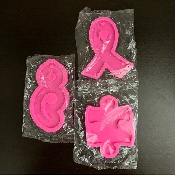 Silicone Molds with Holes for DIY Keychain Earring Necklace Pendant Jewelry - Picture 4 of 4